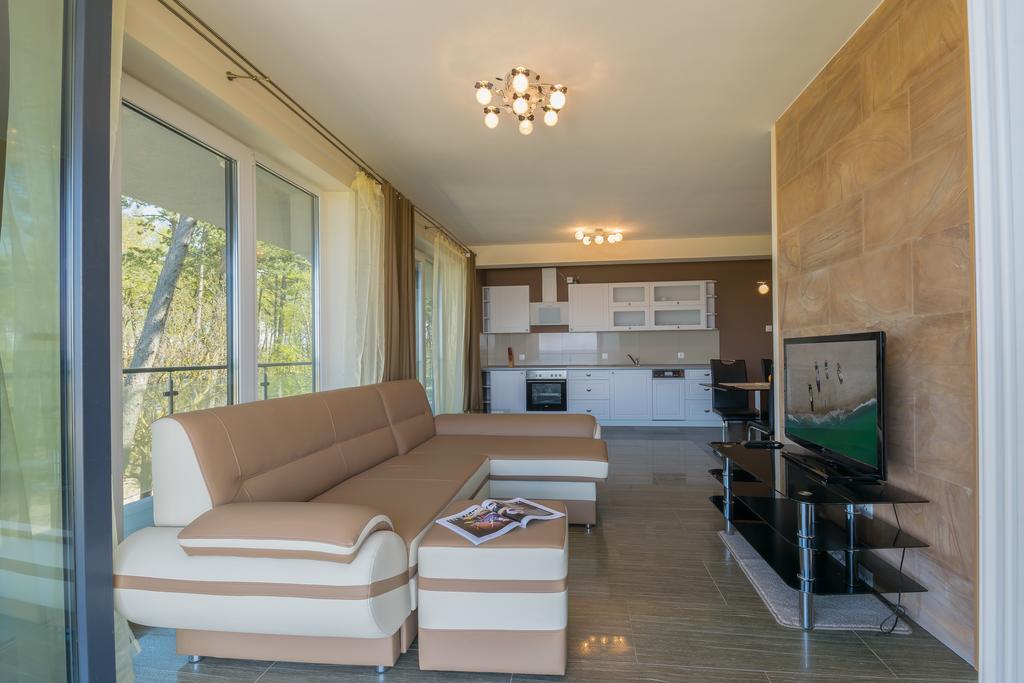 Apartamenty Amon Z Widokiem Na Morze 达洛科 外观 照片
