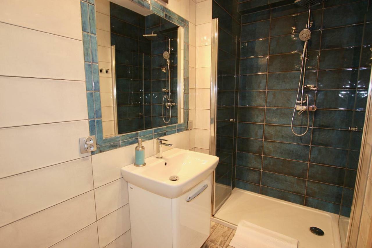 Apartamenty Amon Z Widokiem Na Morze 达洛科 外观 照片
